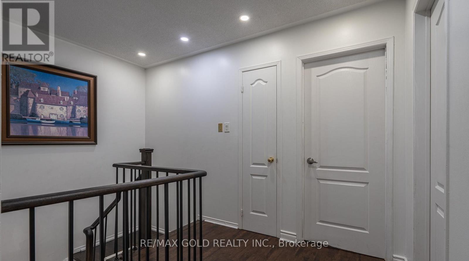 102 Bunchberry Way, Brampton, Ontario  L6R 2E8 - Photo 12 - W13421228