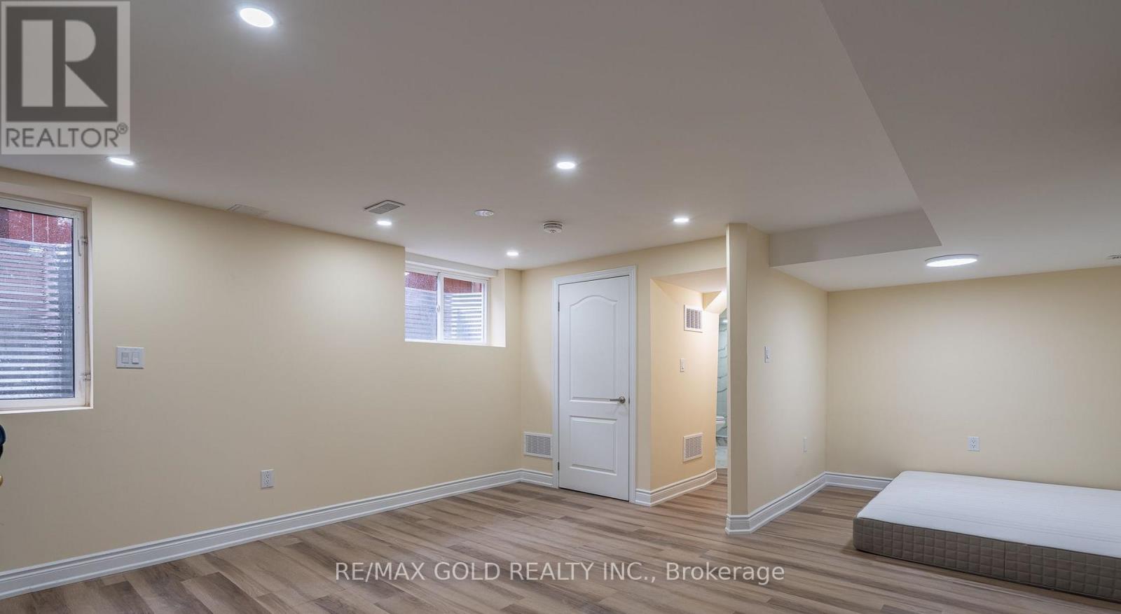 102 Bunchberry Way, Brampton, Ontario  L6R 2E8 - Photo 27 - W13421228