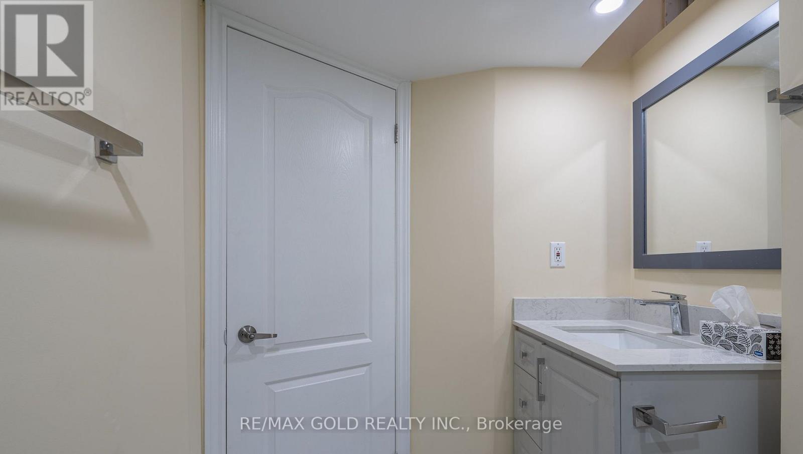 102 Bunchberry Way, Brampton, Ontario  L6R 2E8 - Photo 29 - W13421228