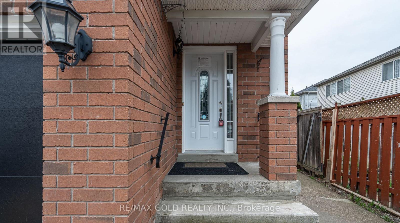 102 Bunchberry Way, Brampton, Ontario  L6R 2E8 - Photo 35 - W13421228