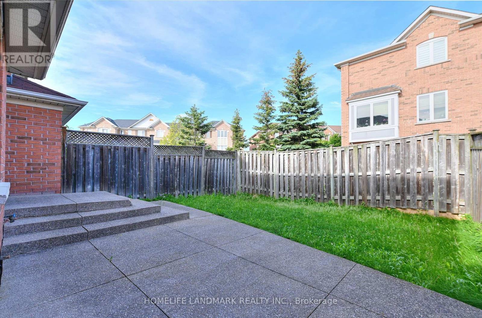 33 Fairway Court, Brampton, Ontario  L6Z 4W4 - Photo 32 - W13421334