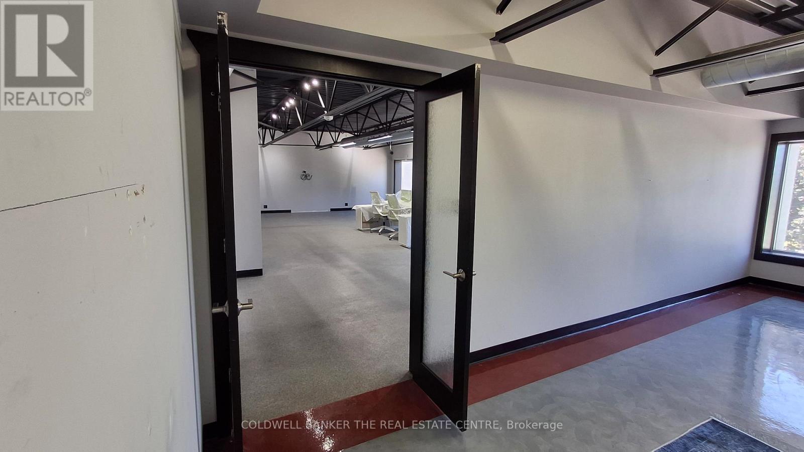 Unit A - 1070 Heritage Road, Burlington, Ontario  L7L 4X9 - Photo 14 - W13421344