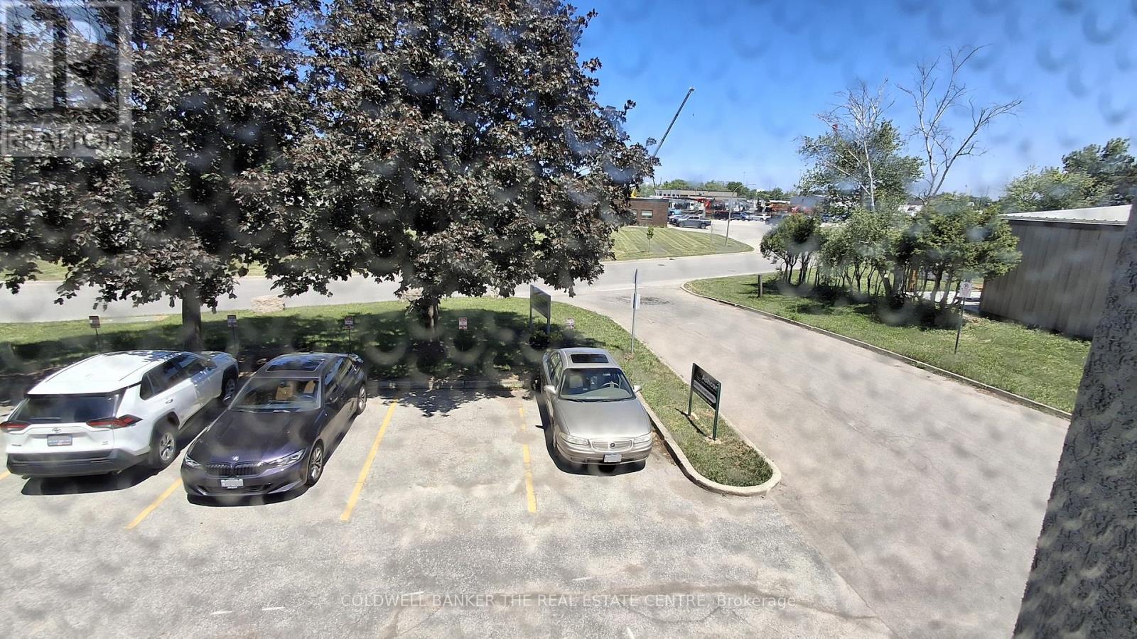 Unit A - 1070 Heritage Road, Burlington, Ontario  L7L 4X9 - Photo 16 - W13421344