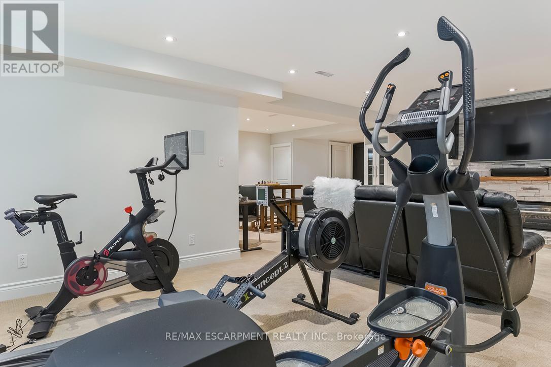 519 Hancock Way, Mississauga, Ontario  L5H 4L5 - Photo 41 - W13421398