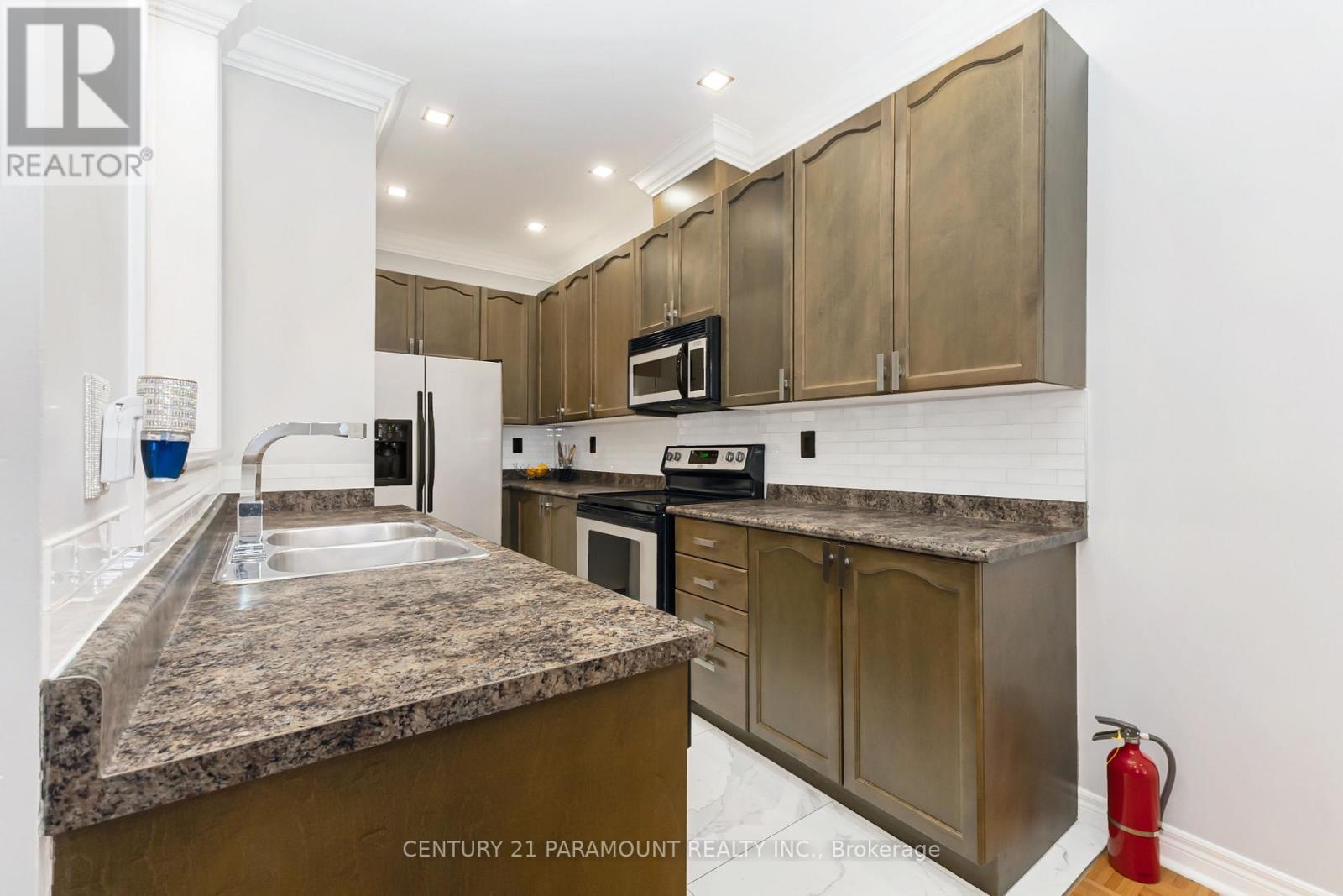 108 Silent Pond Crescent, Brampton, Ontario  L6V 4S9 - Photo 14 - W13421402