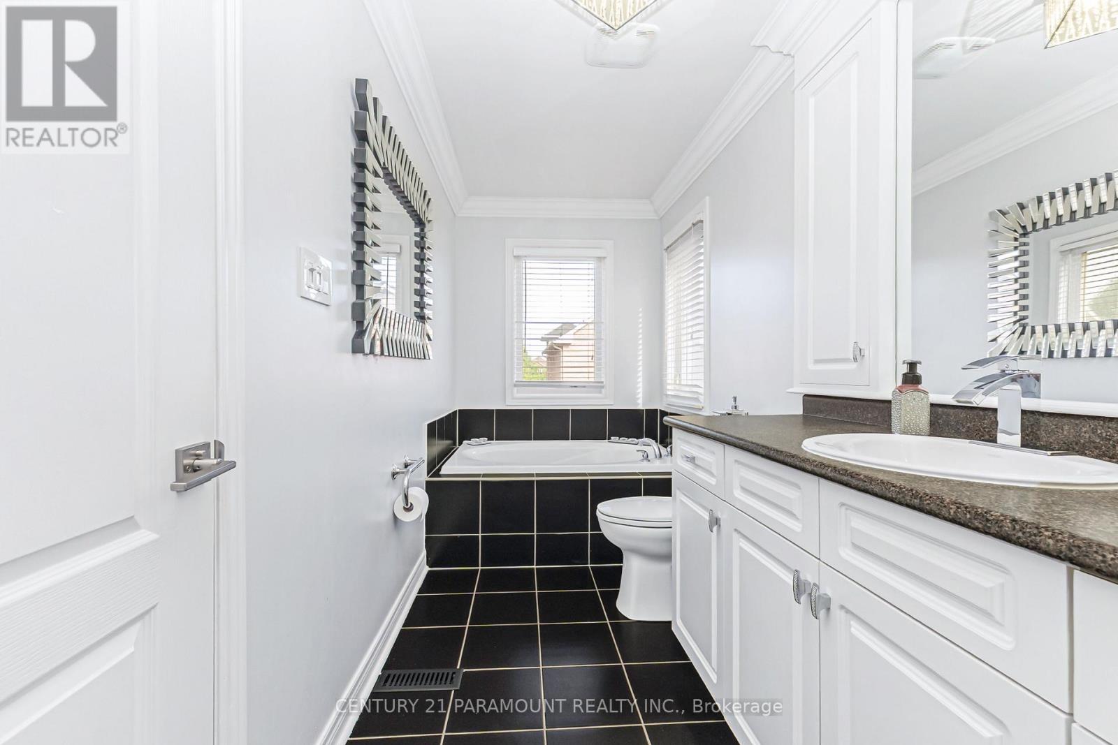108 Silent Pond Crescent, Brampton, Ontario  L6V 4S9 - Photo 23 - W13421402