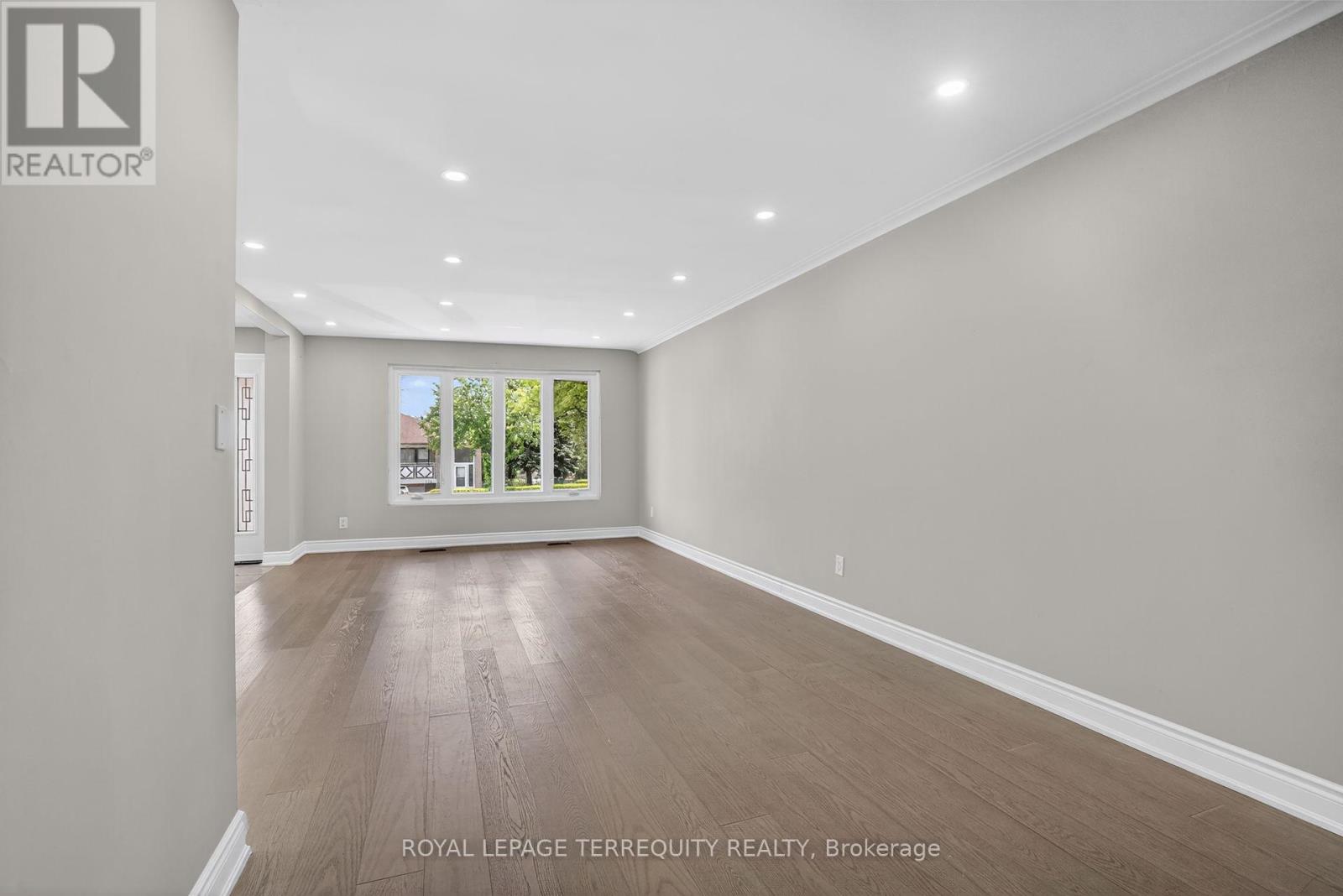 1173 Shadeland Drive, Mississauga, Ontario  L5C 1P2 - Photo 14 - W13421416