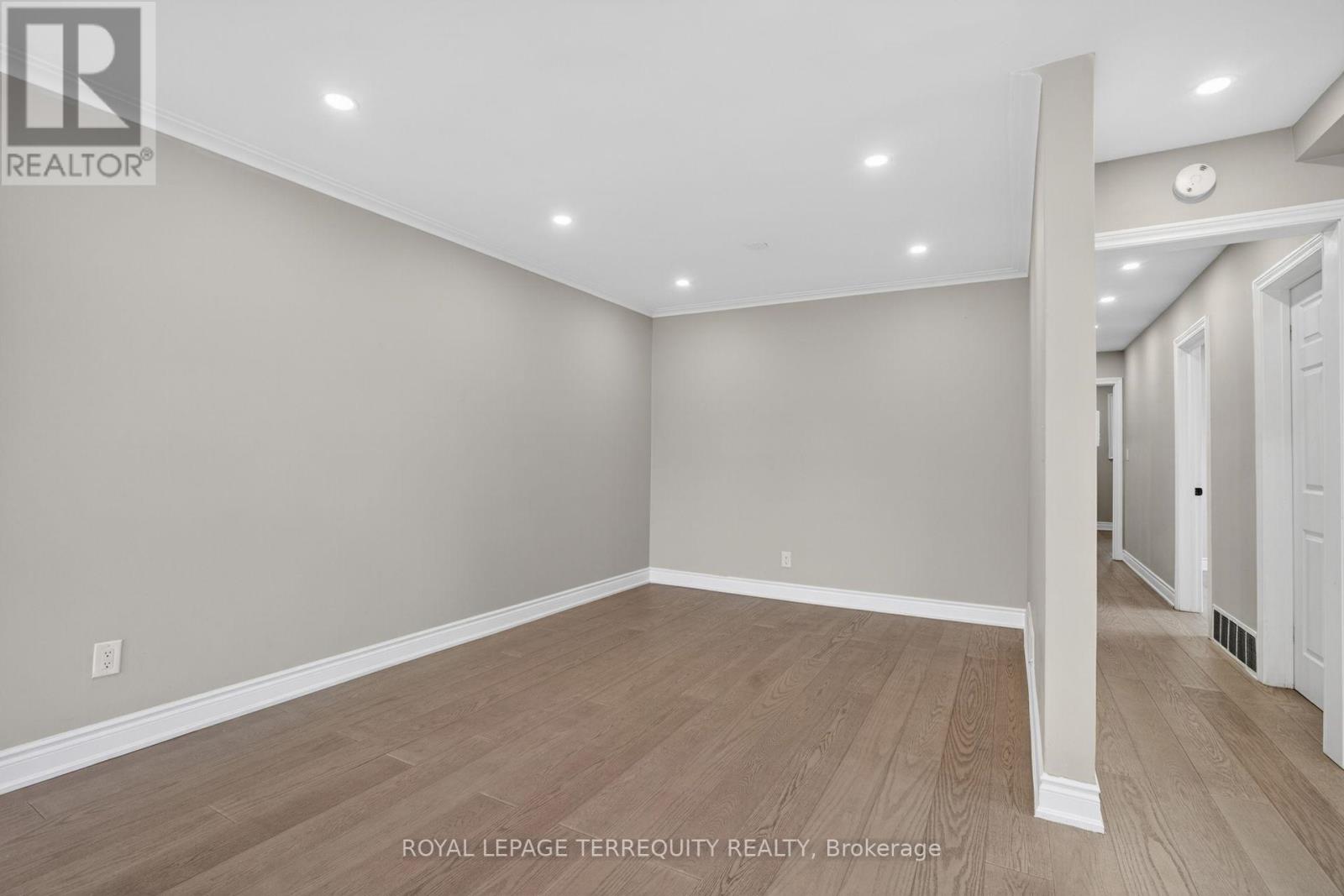 1173 Shadeland Drive, Mississauga, Ontario  L5C 1P2 - Photo 17 - W13421416