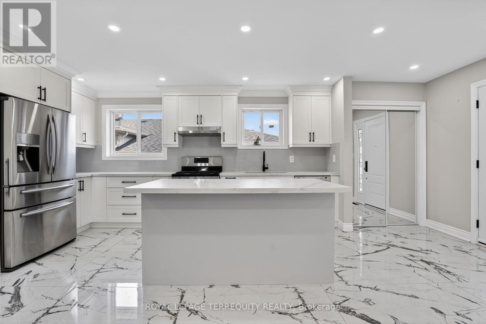1173 Shadeland Drive, Mississauga, Ontario  L5C 1P2 - Photo 21 - W13421416
