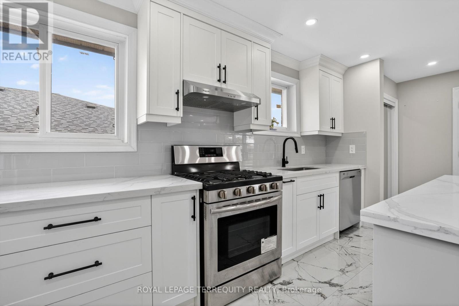 1173 Shadeland Drive, Mississauga, Ontario  L5C 1P2 - Photo 23 - W13421416