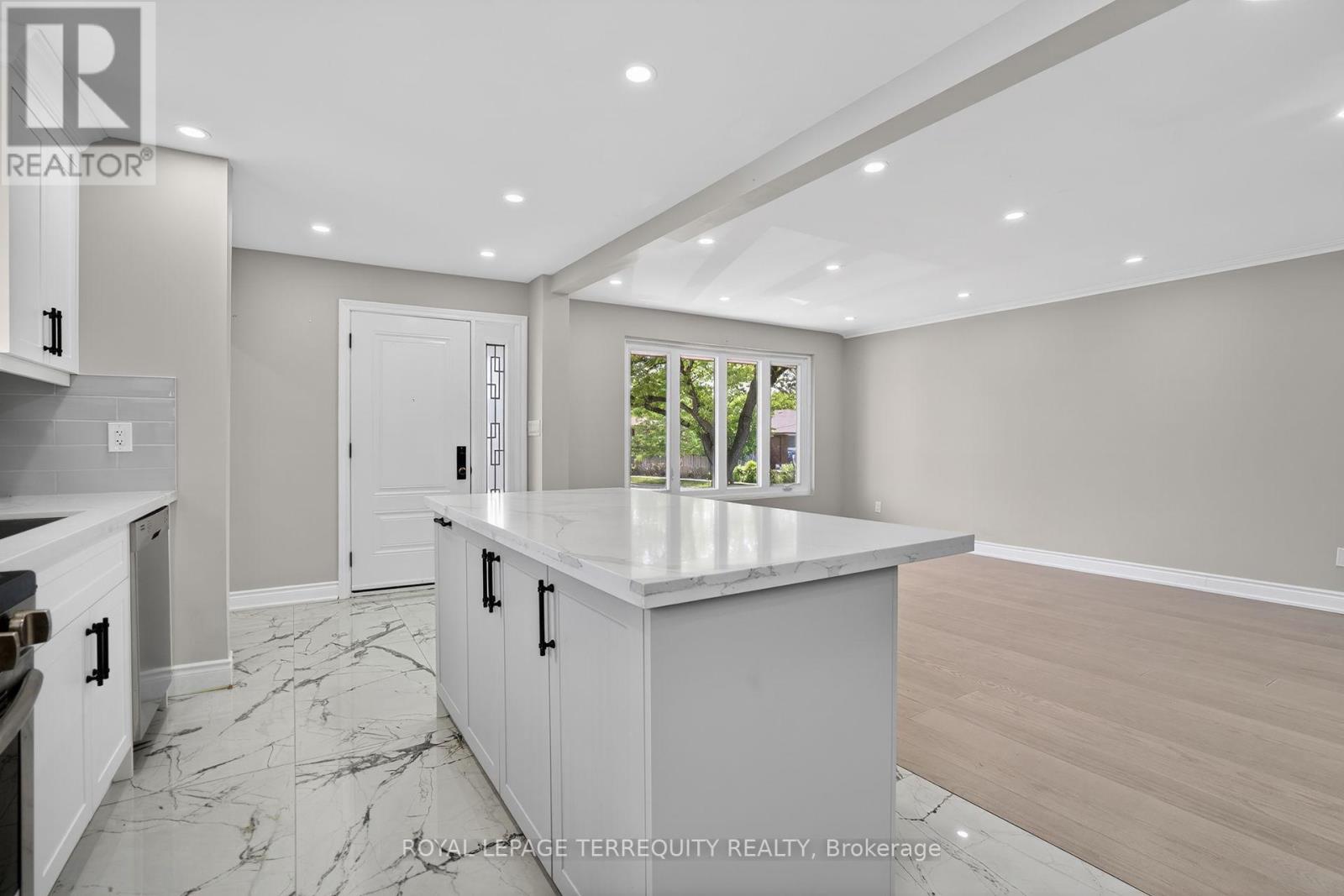 1173 Shadeland Drive, Mississauga, Ontario  L5C 1P2 - Photo 25 - W13421416