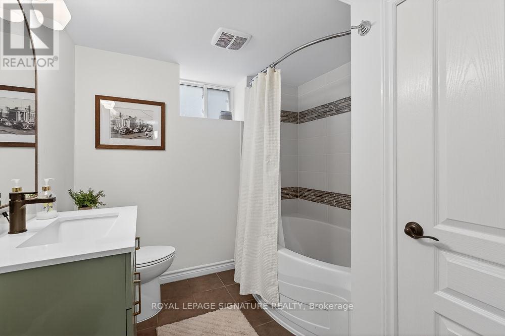 4263 Longmoor Drive, Burlington, Ontario  L7L 5A2 - Photo 30 - W13421420