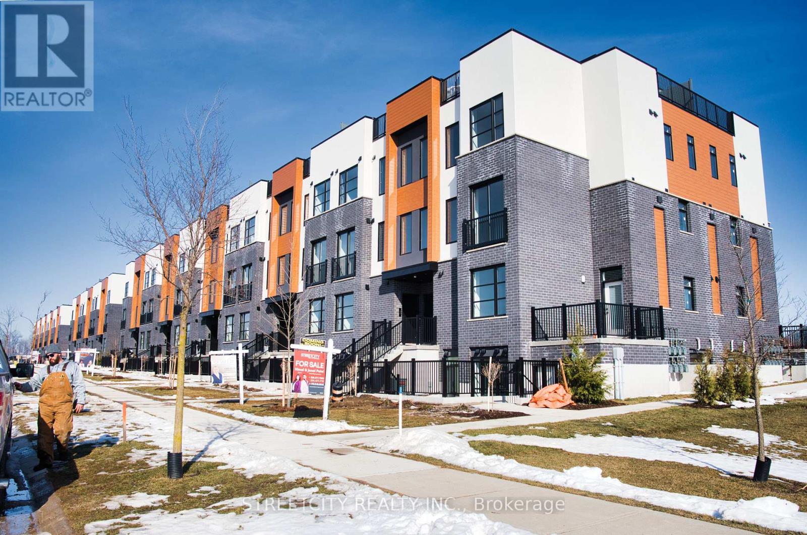 105 - 2900 SAVOY STREET, London South, Ontario