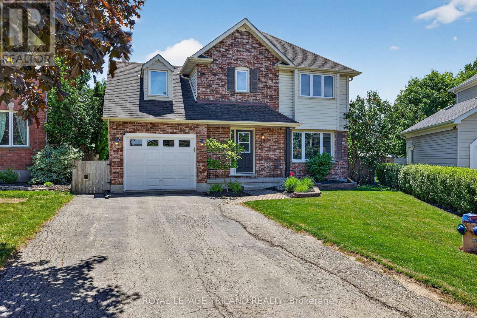 39 HITCH CRESCENT, St. Thomas, Ontario