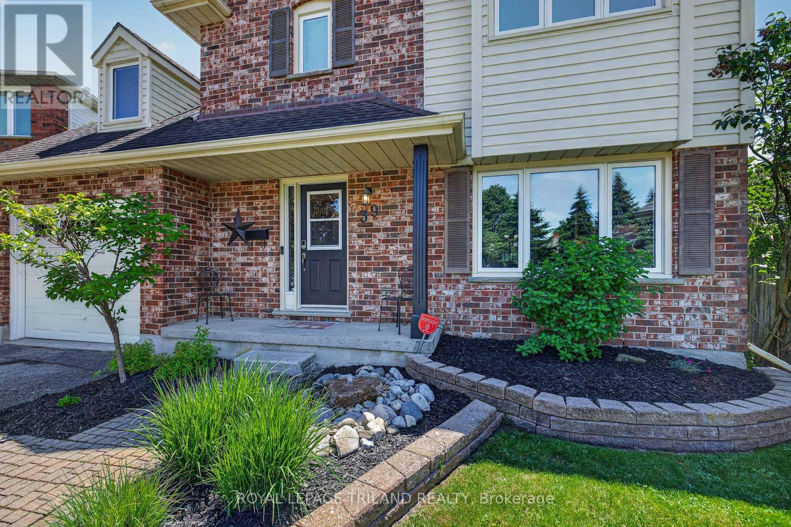 39 Hitch Crescent, St. Thomas, Ontario  N5R 5X9 - Photo 3 - X13421484