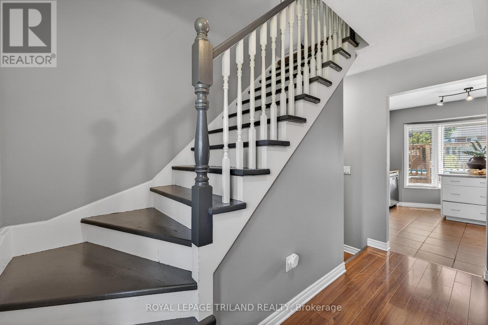 39 Hitch Crescent, St. Thomas, Ontario  N5R 5X9 - Photo 5 - X13421484