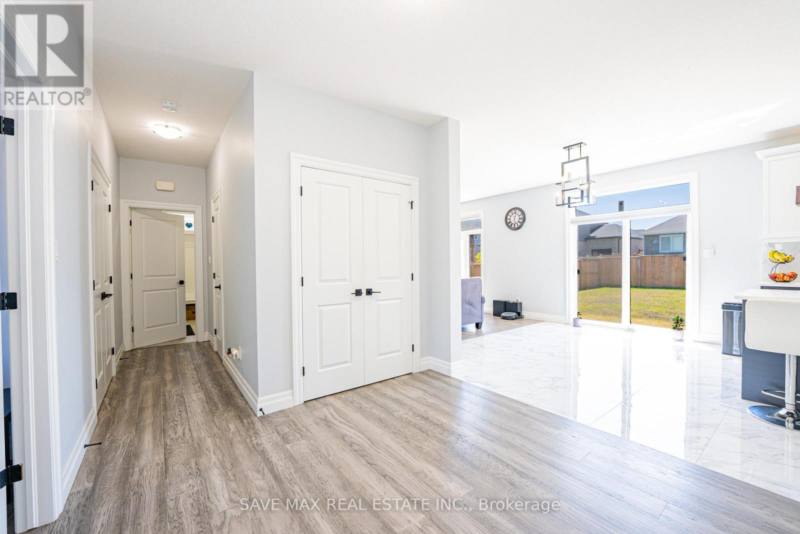 187 Boardwalk Way, Thames Centre, Ontario  N0L 1G2 - Photo 8 - X13415382