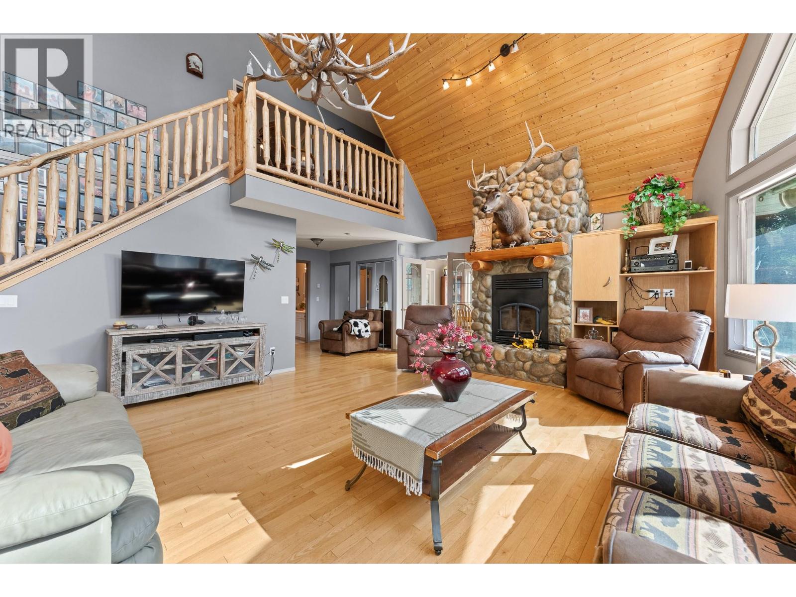 11190 3a Highway, Sanca, British Columbia  V0B 1A2 - Photo 6 - 10370765