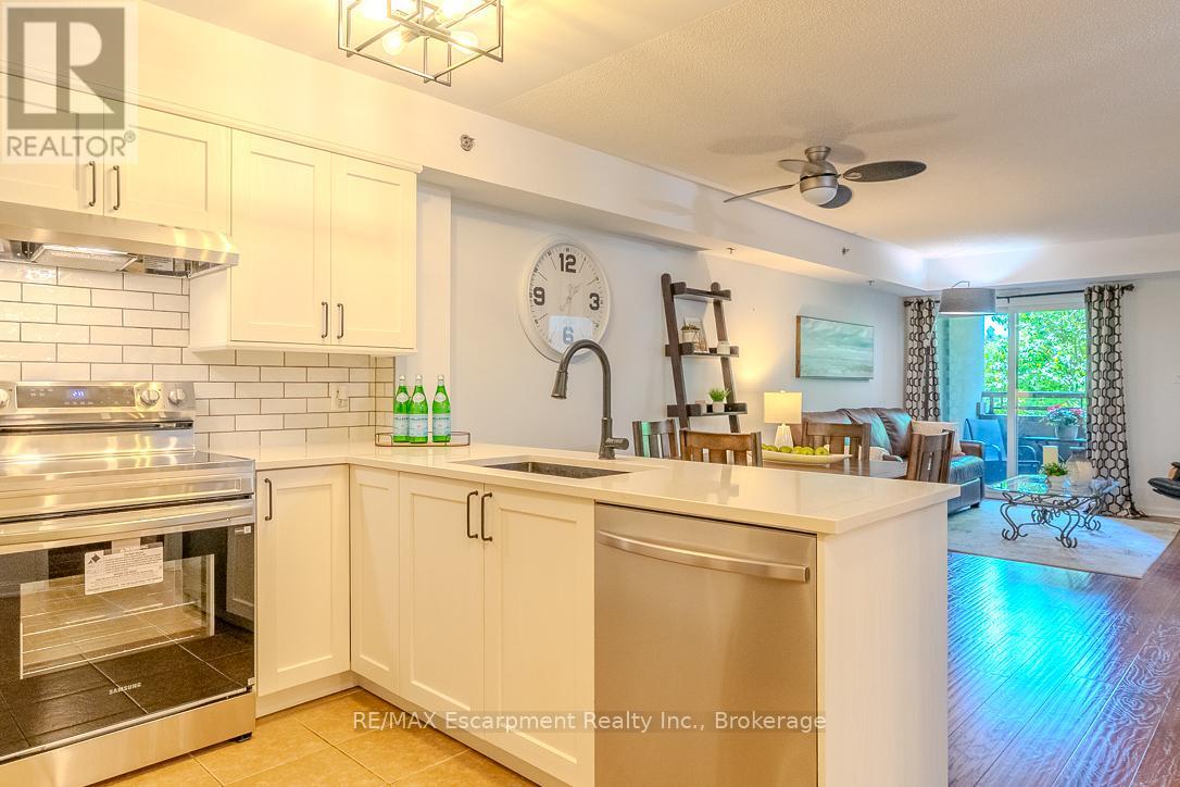 226 - 3070 Rotary Way, Burlington, Ontario  L7M 0H1 - Photo 4 - W13421486