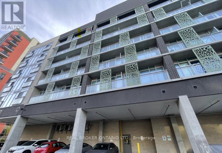 706 - 250 Albert Street, Kitchener, Ontario  N2L 0H5 - Photo 2 - X13421324