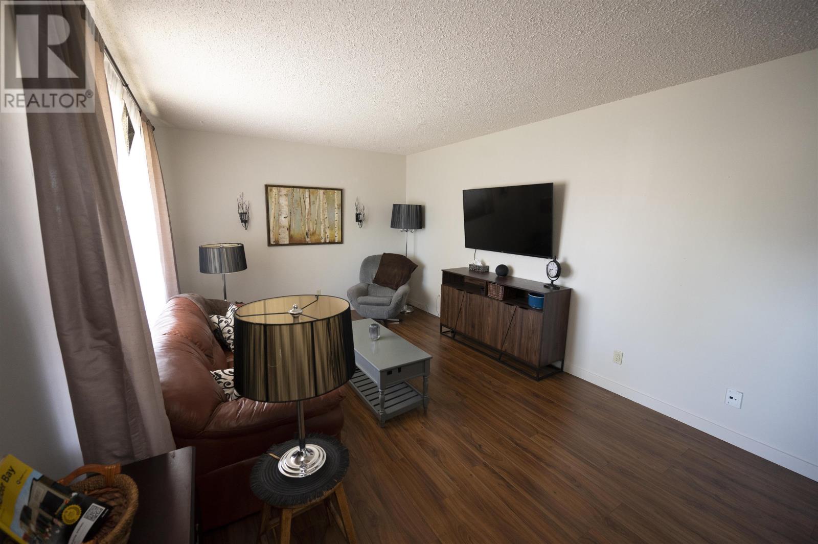 296 Sequoia Drive, Thunder Bay, Ontario  P7B 5T5 - Photo 3 - TB2601429