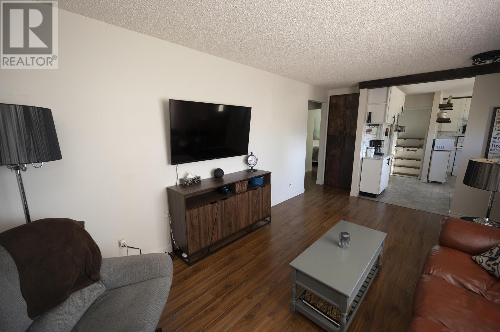 296 Sequoia Drive, Thunder Bay, Ontario  P7B 5T5 - Photo 4 - TB2601429