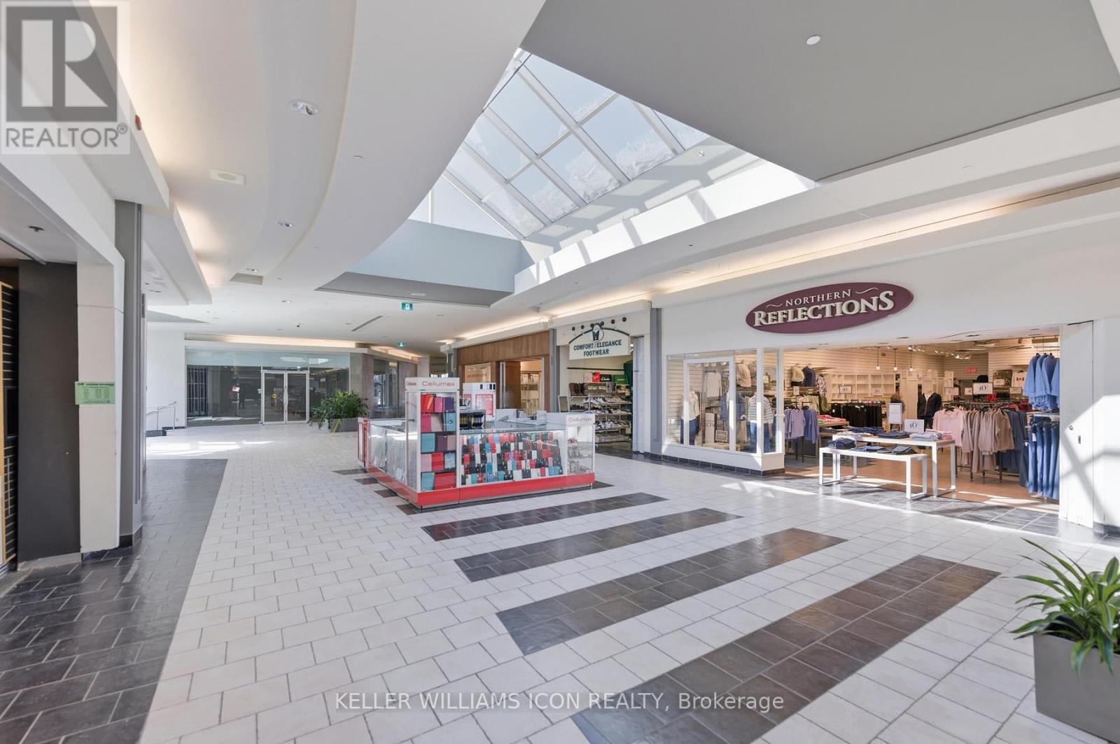 300 Eagleson Road, Ottawa, Ontario  K2M 1C9 - Photo 8 - X12831984