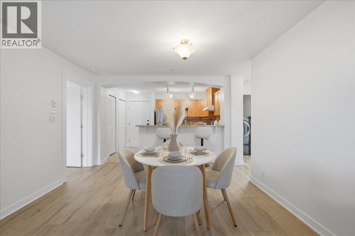 212 1428 Parkway Boulevard, Coquitlam, British Columbia  V3E 3L8 - Photo 6 - R3134014