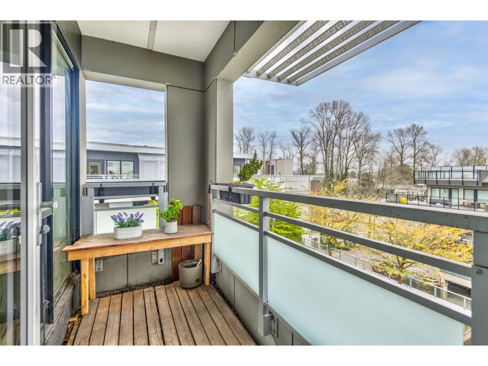 402 1061 Marine Drive, North Vancouver, British Columbia  V7P 1S6 - Photo 13 - R3131618