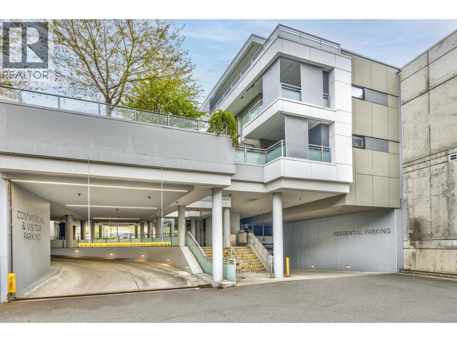 402 1061 Marine Drive, North Vancouver, British Columbia  V7P 1S6 - Photo 35 - R3131618