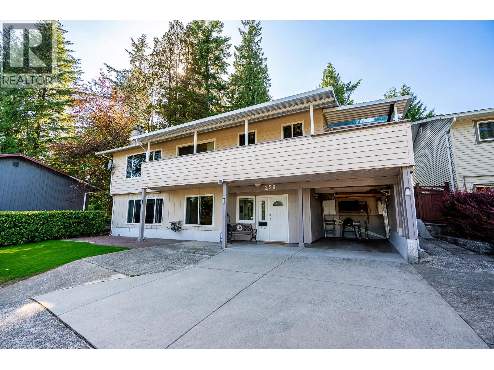 259 College Park Way, Port Moody, British Columbia  V3H 1S5 - Photo 2 - R3134044