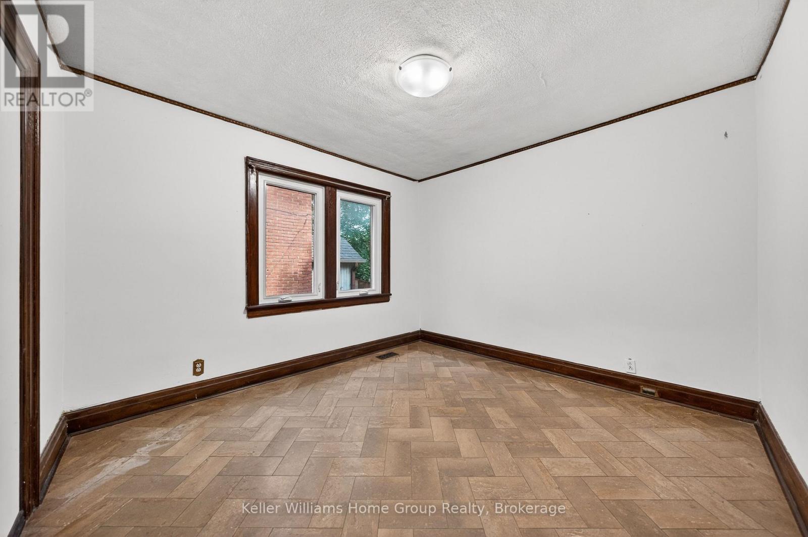 483 Woolwich Street, Guelph, Ontario  N1H 3X6 - Photo 16 - X13421580