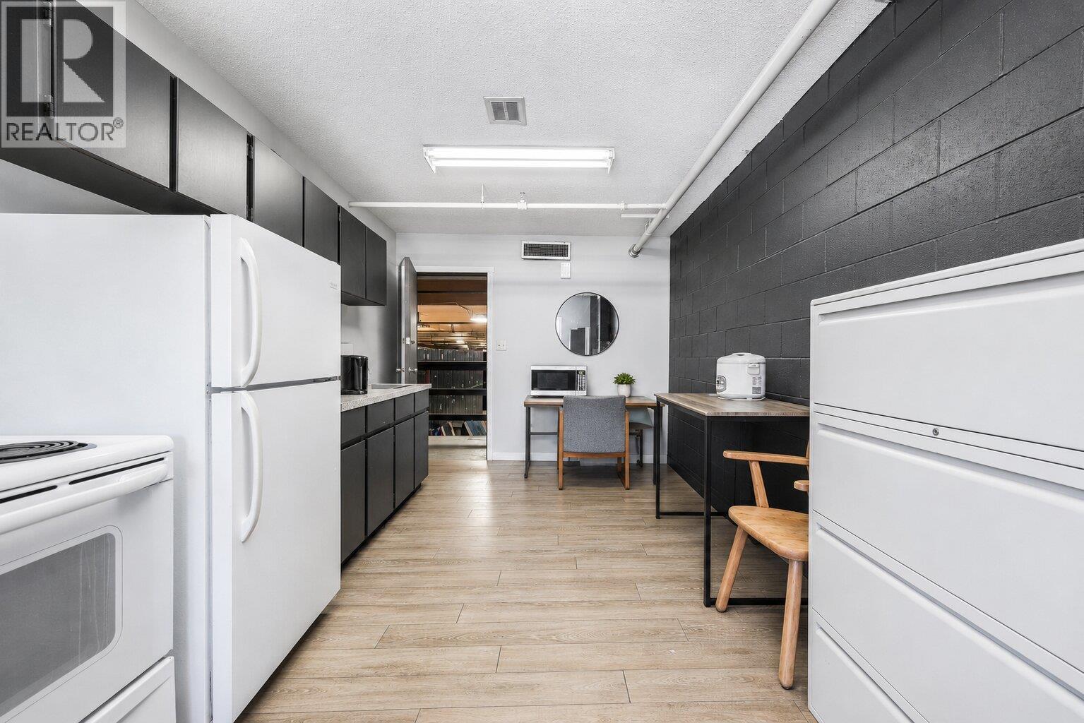 2101 43 Street, Vernon, British Columbia  V1T 6K7 - Photo 19 - 10390434