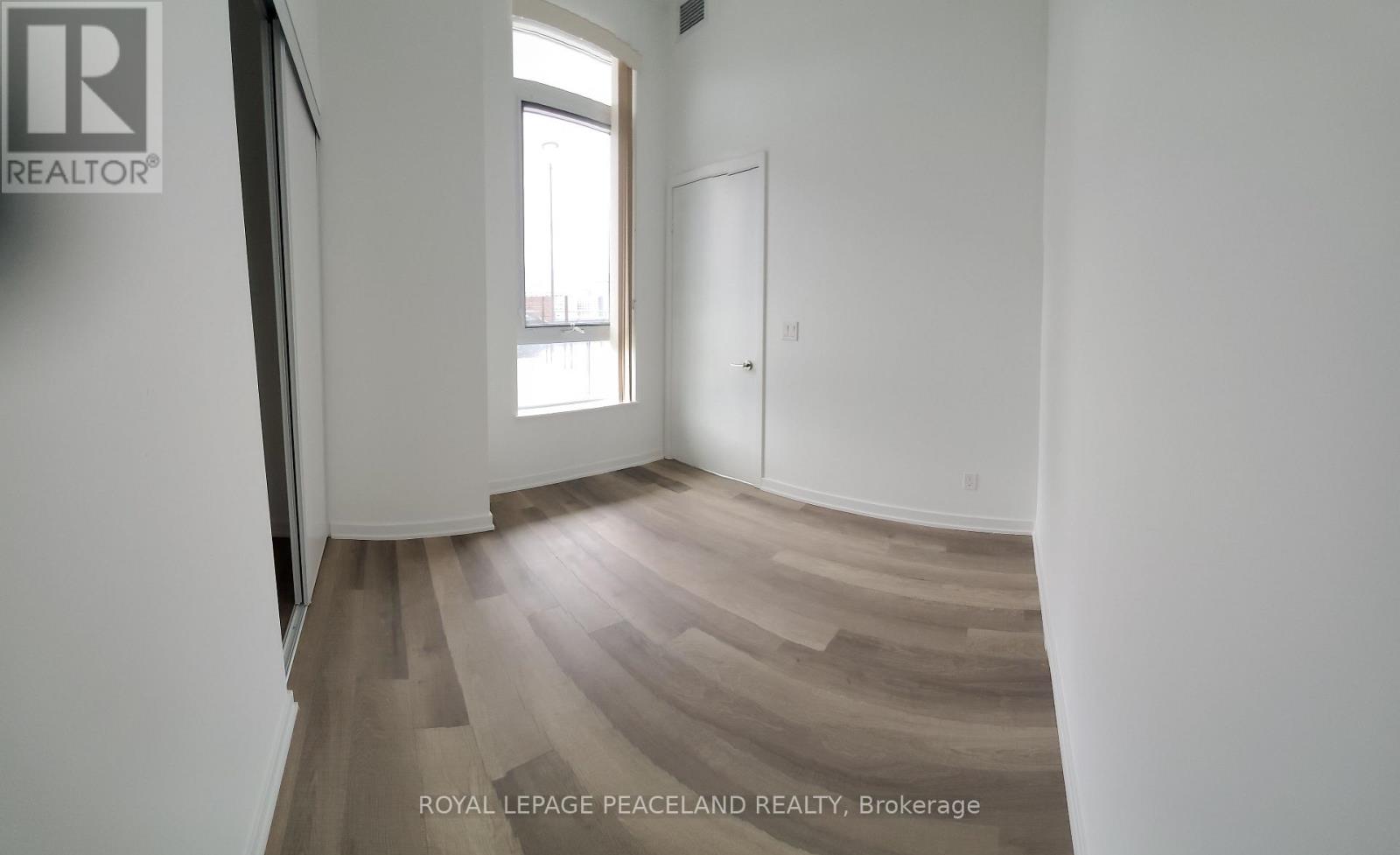 901 - 181 Huron Street, Toronto, Ontario  M5T 0C1 - Photo 4 - C13421466