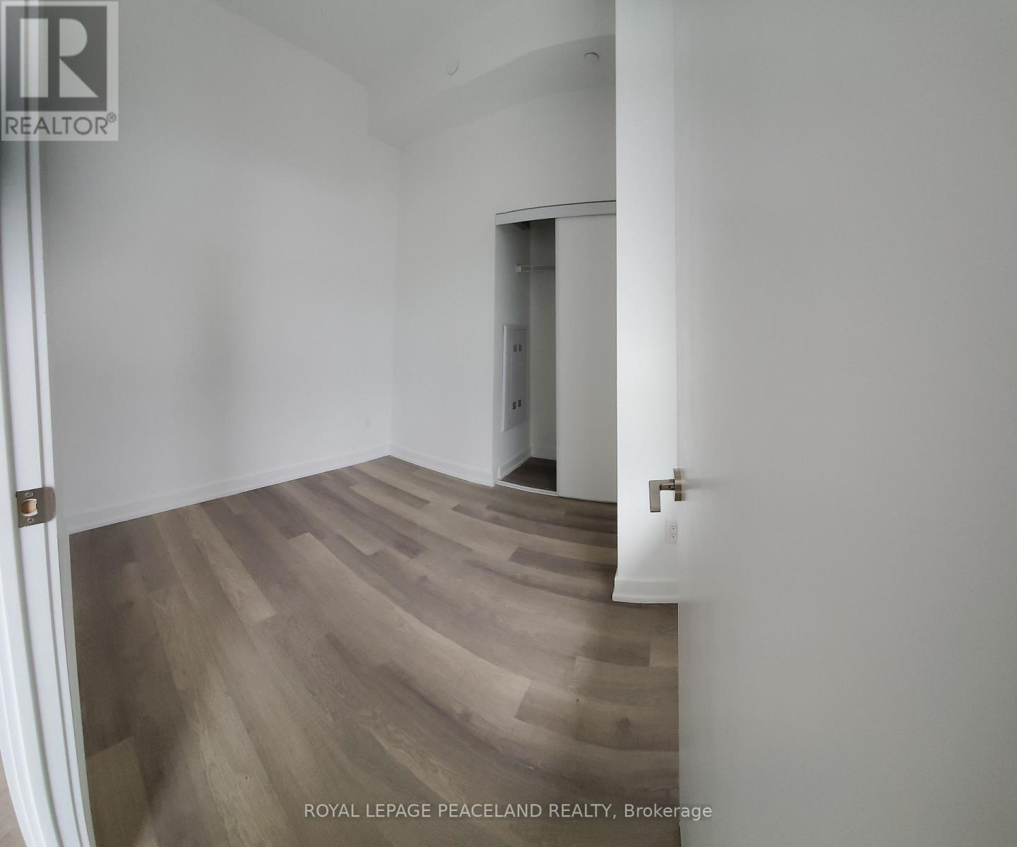 901 - 181 Huron Street, Toronto, Ontario  M5T 0C1 - Photo 5 - C13421466