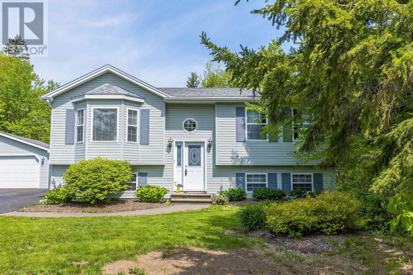 18 Weaver Court, Hammonds Plains, Nova Scotia  B3Z 1K9 - Photo 1 - 202613731