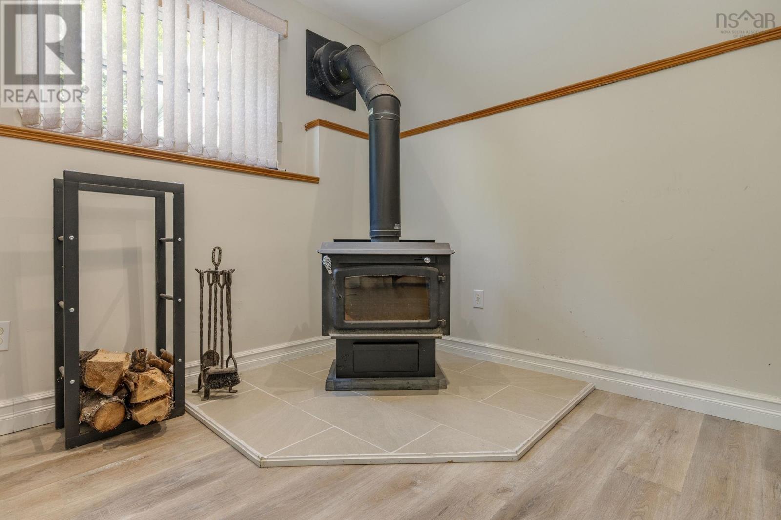 18 Weaver Court, Hammonds Plains, Nova Scotia  B3Z 1K9 - Photo 32 - 202613731