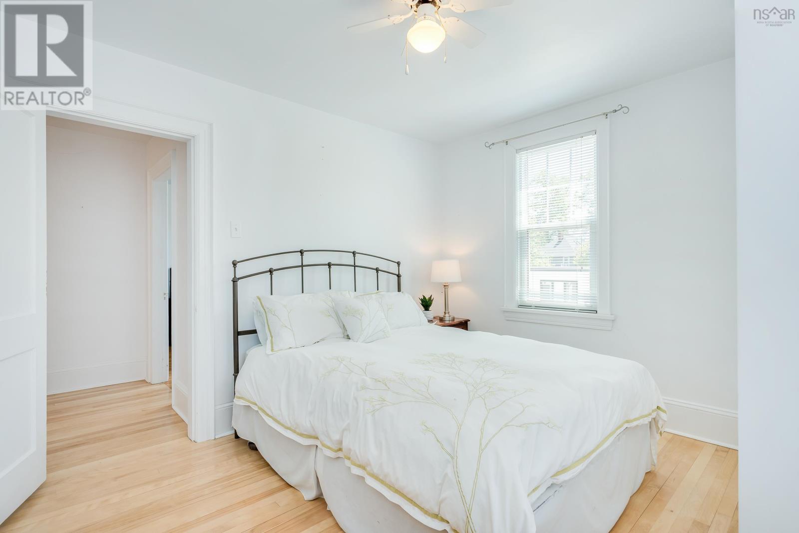 6076 Shirley Street, Halifax, Nova Scotia  B3H 2M8 - Photo 18 - 202613800