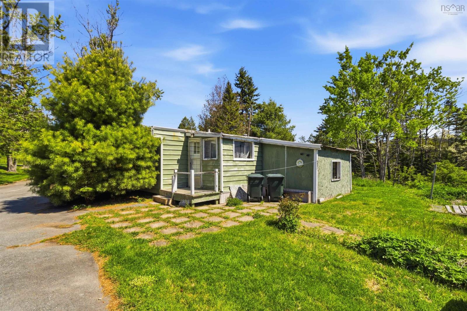 225 South Uniacke Road, South Uniacke, Nova Scotia  B0N 1Z0 - Photo 3 - 202613819