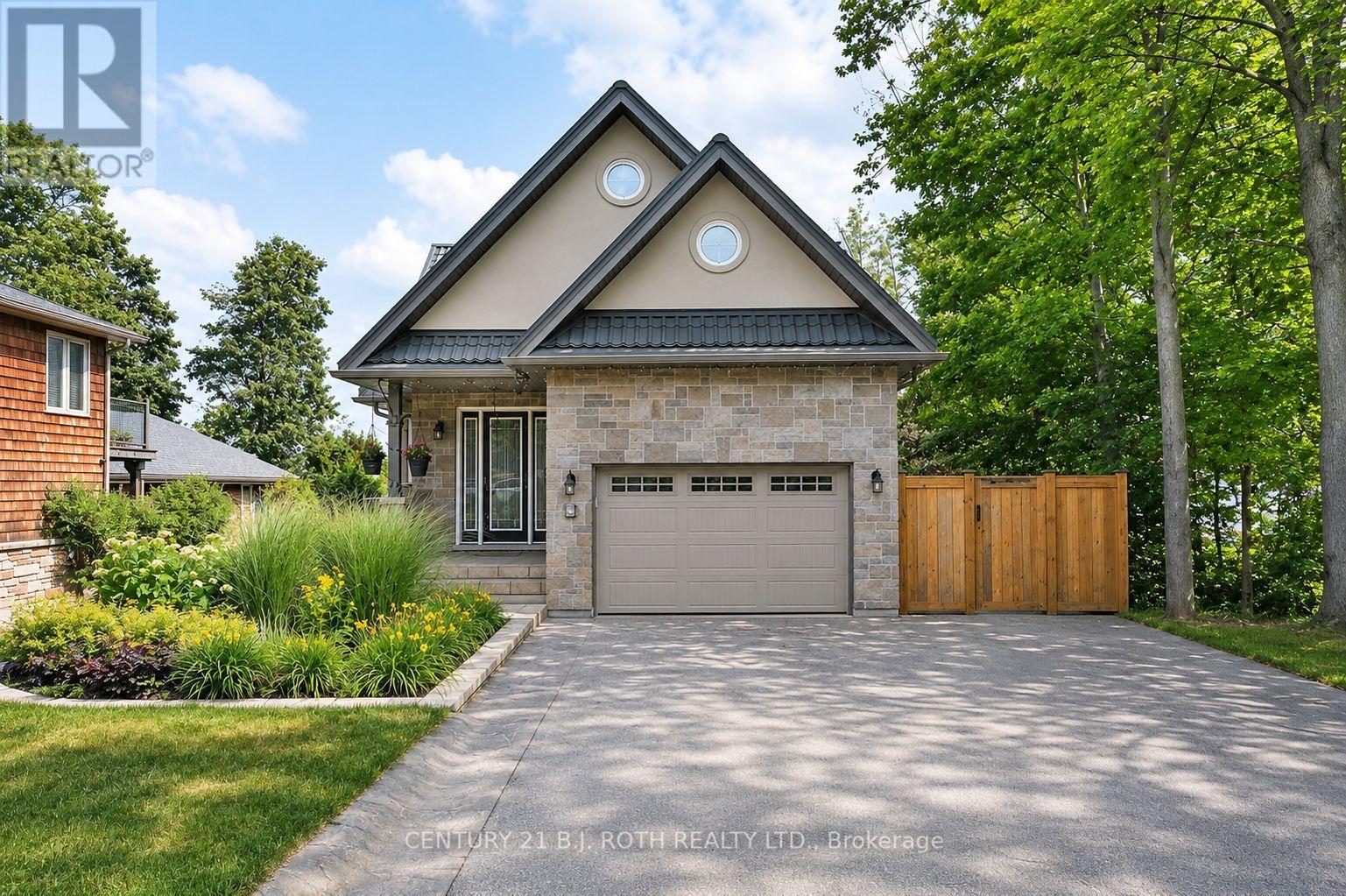9 GREENWOOD FOREST ROAD, Oro-Medonte, Ontario