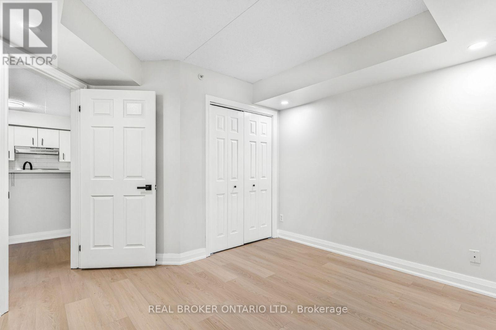 206 - 1421 Walker's Line, Burlington, Ontario  L7M 4P4 - Photo 21 - W13421456