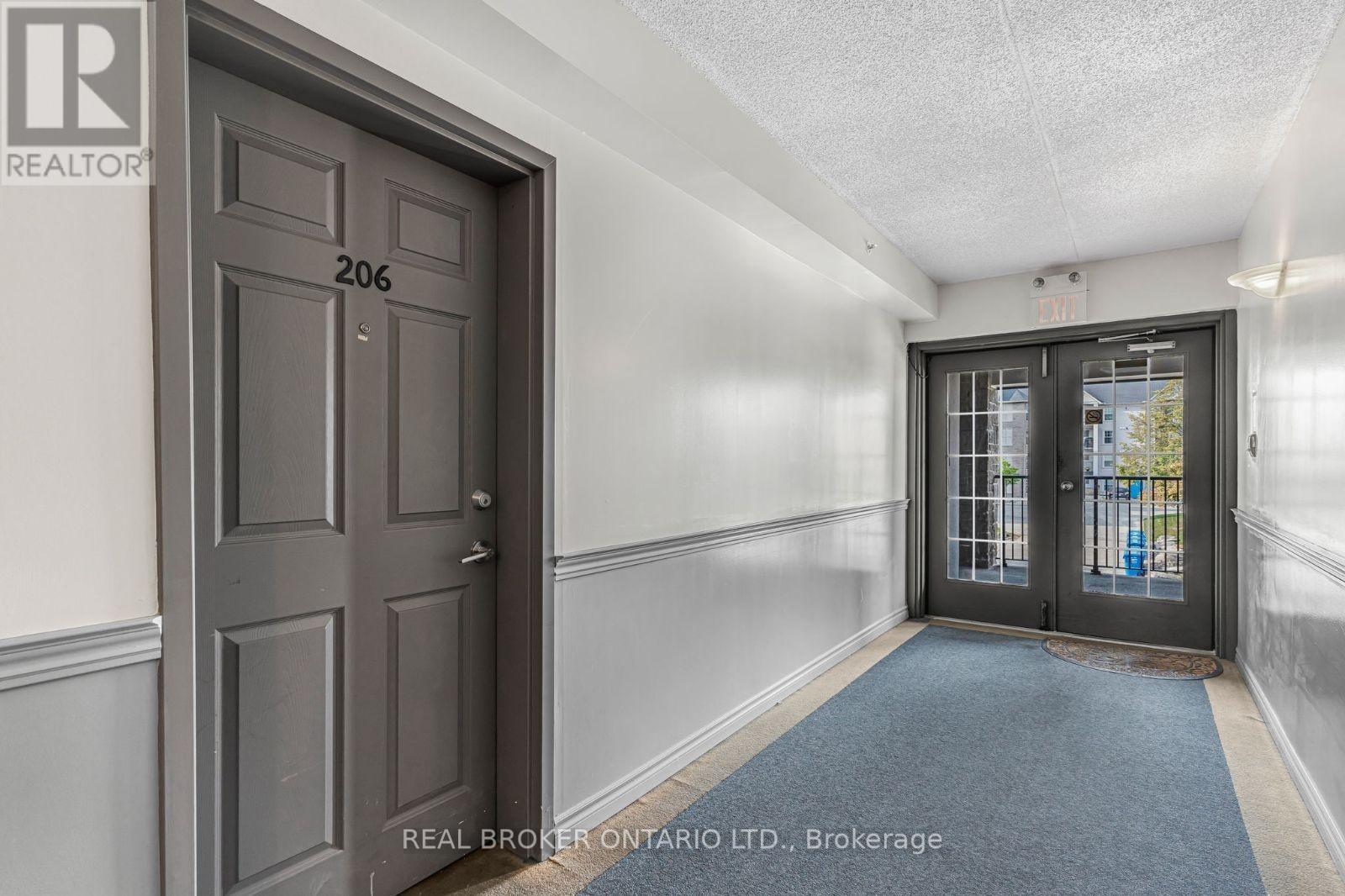 206 - 1421 Walker's Line, Burlington, Ontario  L7M 4P4 - Photo 8 - W13421456