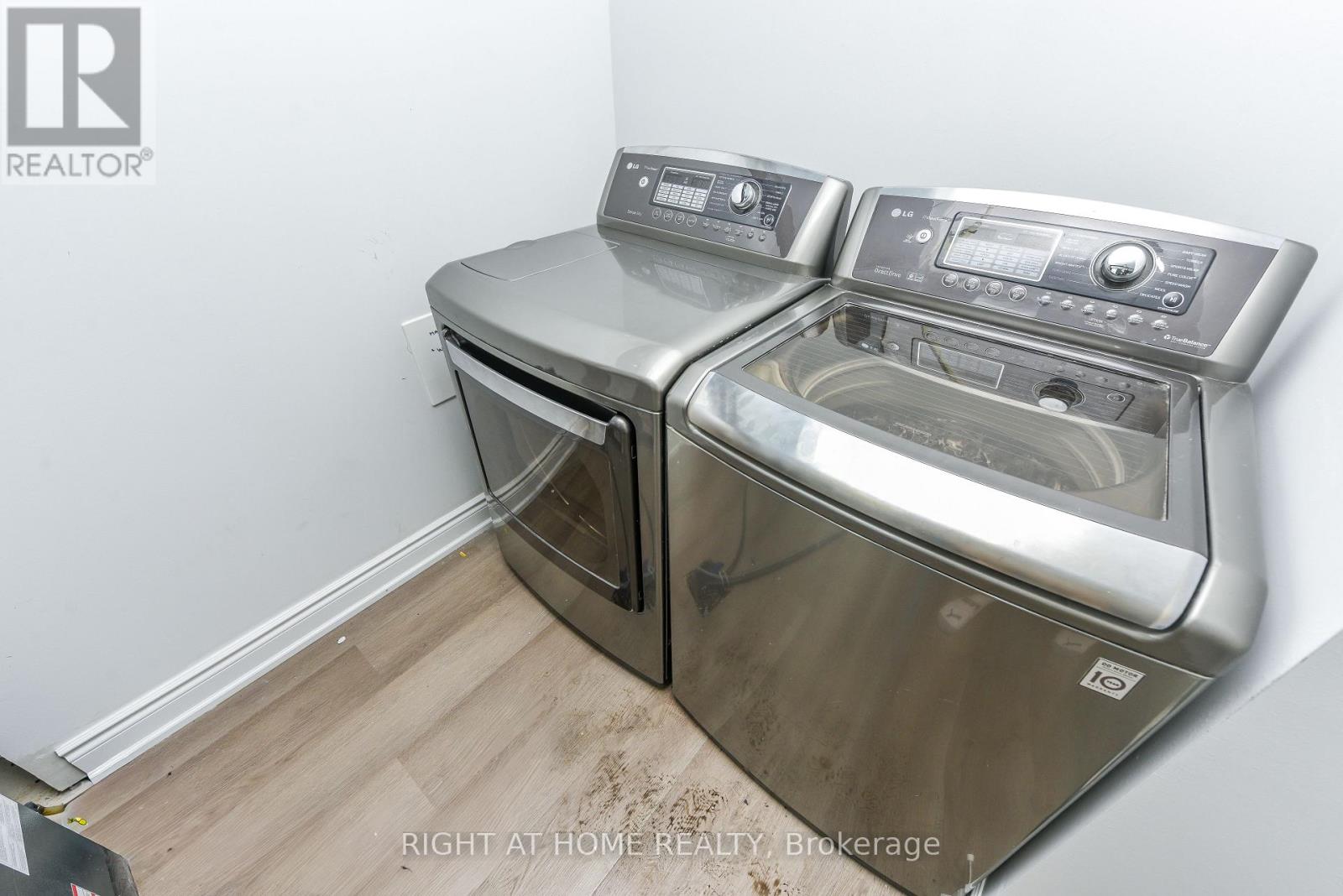82 Elmcrest Drive, Brampton, Ontario  L6Y 5Z1 - Photo 22 - W13421506