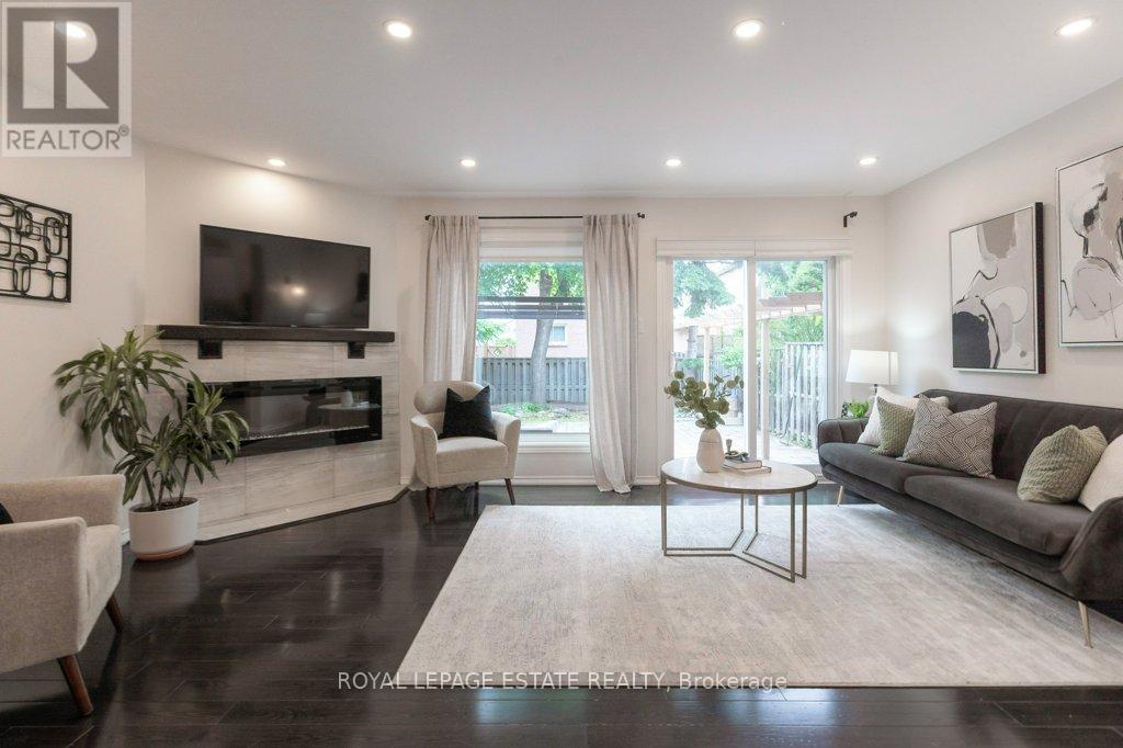 539 Galaxy Court, Mississauga, Ontario  L5R 2R4 - Photo 12 - W13421554