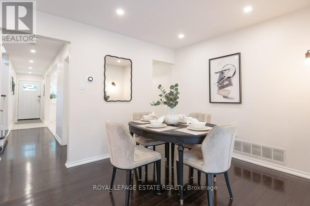 539 Galaxy Court, Mississauga, Ontario  L5R 2R4 - Photo 15 - W13421554
