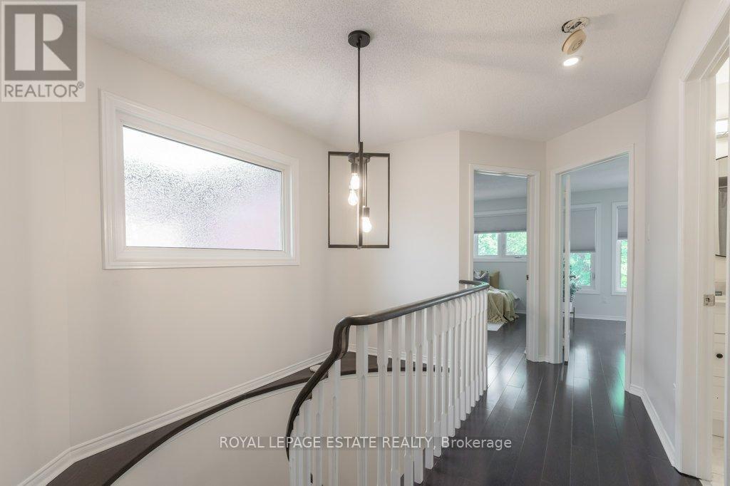 539 Galaxy Court, Mississauga, Ontario  L5R 2R4 - Photo 19 - W13421554
