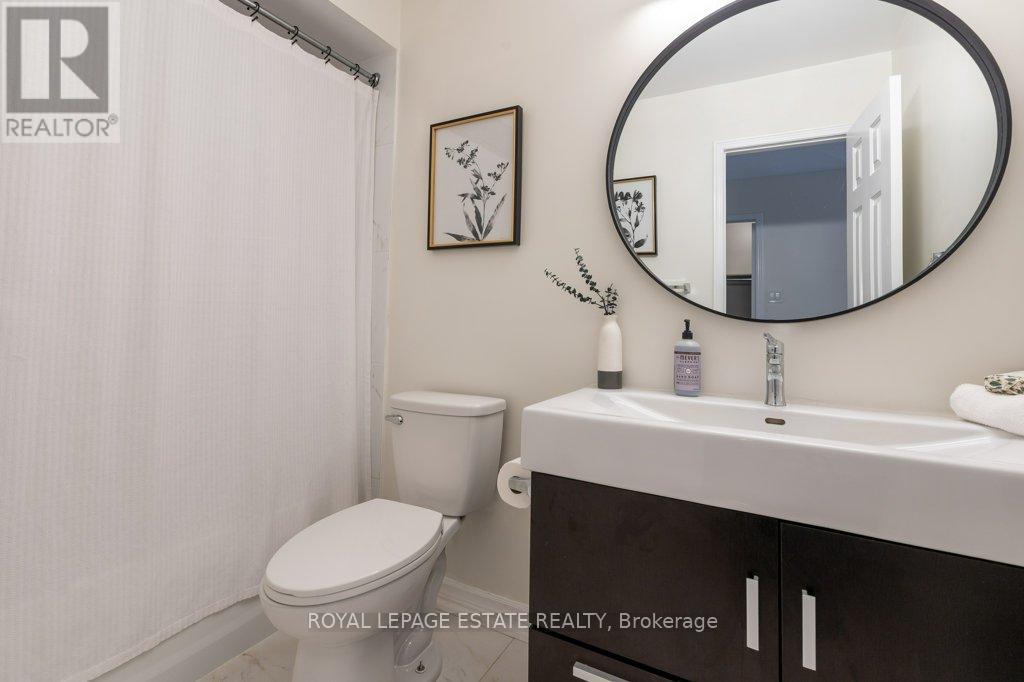 539 Galaxy Court, Mississauga, Ontario  L5R 2R4 - Photo 24 - W13421554