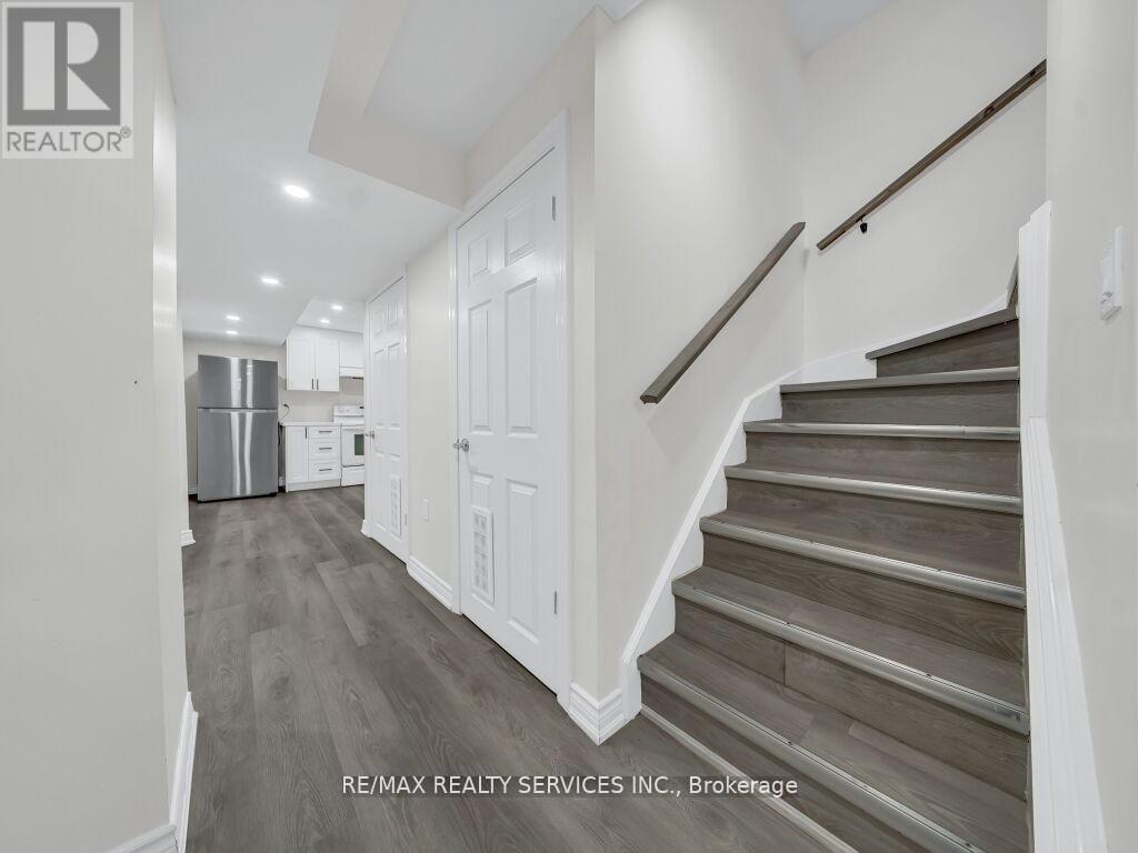 15 Lockburn Crescent, Brampton, Ontario  L7A 3W7 - Photo 26 - W13421556