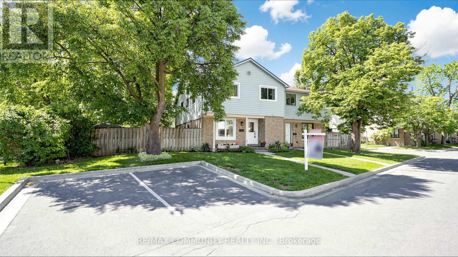 126 - 6540 FALCONER DRIVE, Mississauga, Ontario