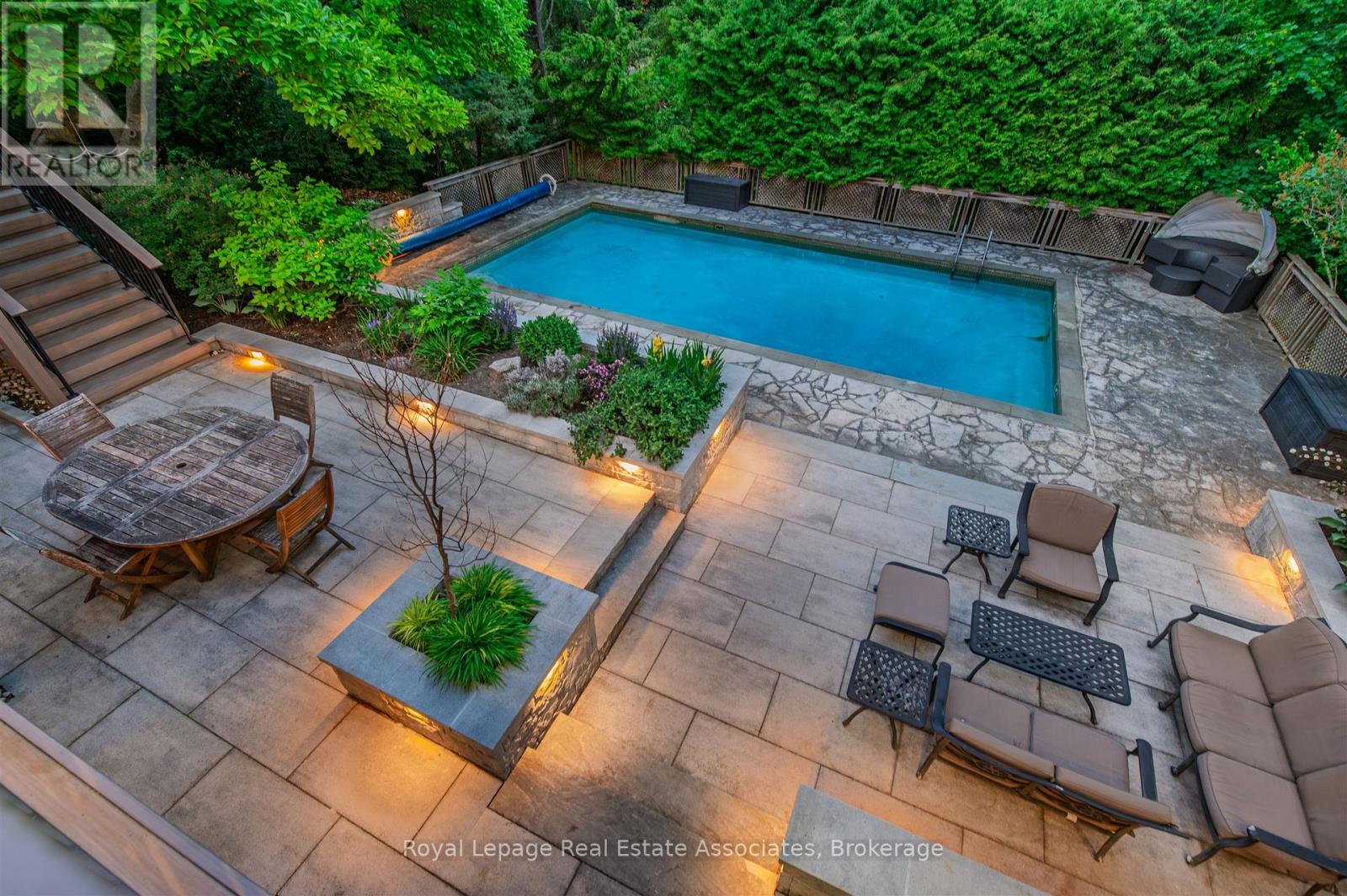 1561 Pinetree Crescent, Mississauga, Ontario  L5G 2S9 - Photo 41 - W13184966